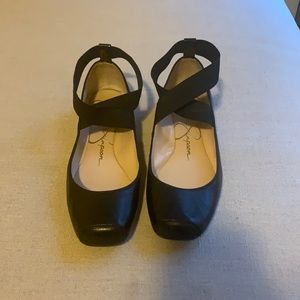 Jessica Simpson flats